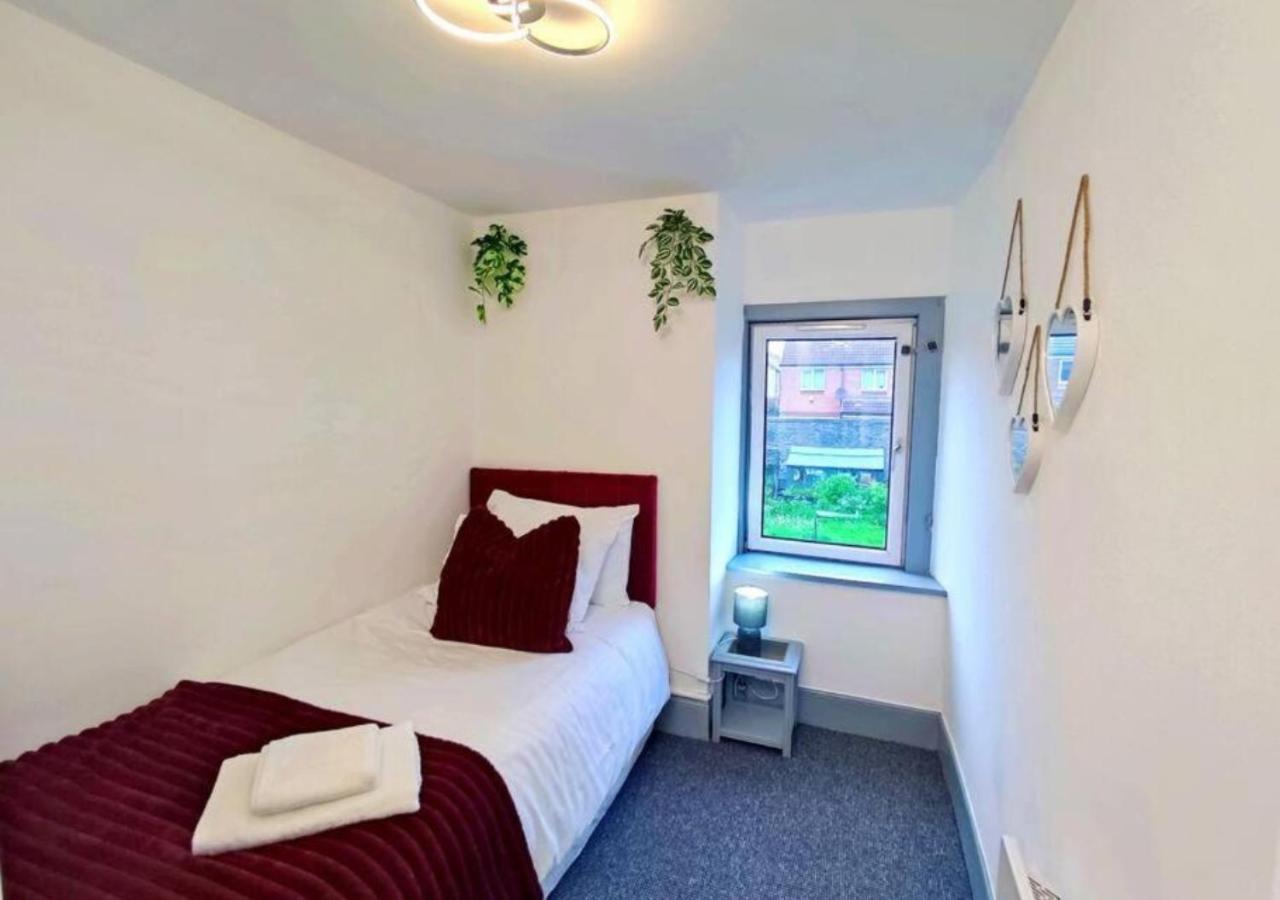 Dundee Football Stadium Apartment Eksteriør billede